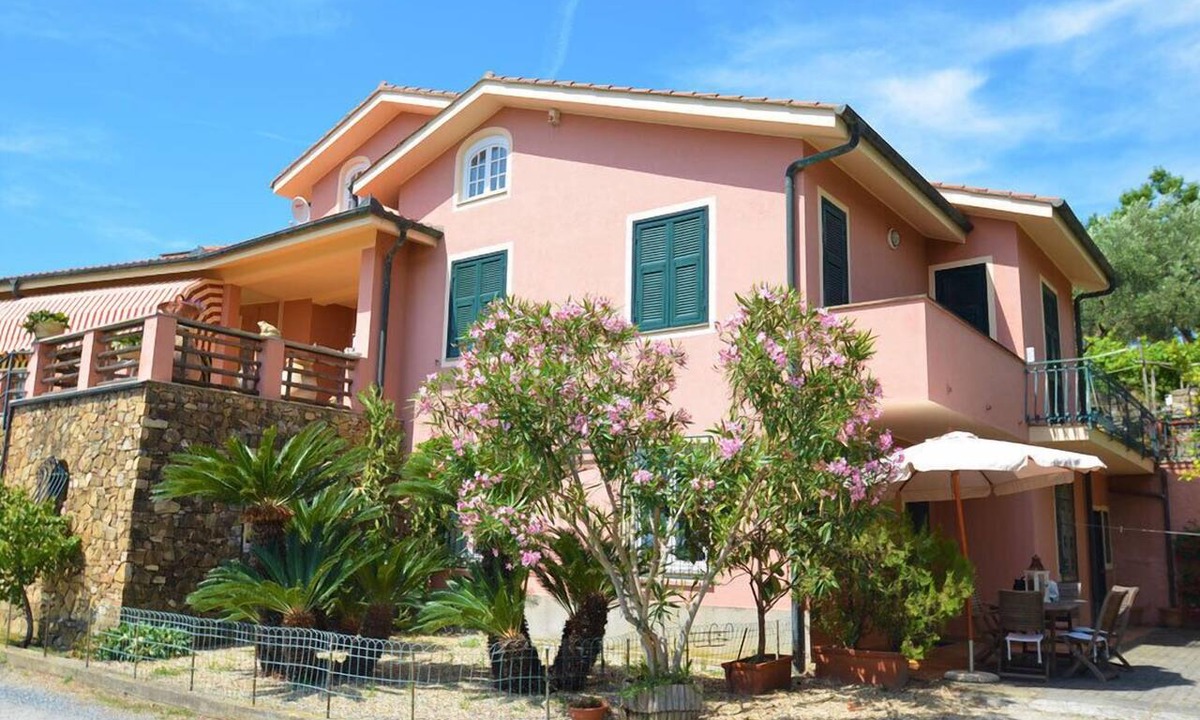 Torrazza Apartment | Romantic apartment with pool on the farm