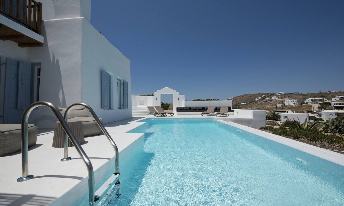 Agios Ioannis Villa | Stunning Ornos Villas | 3 Bedrooms | Villa Pearl | Beautiful Pool Area