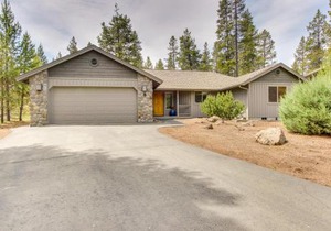 8 Filbert Lane in Sunriver
