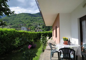 80 m² Apartment ∙ 2 bedrooms ∙ 5 guests in Porlezza