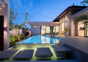 Gold Chariot Pool Villa A3 in Tambon Choeng Thale