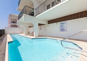Hear the Waves from Beachfront Florence I #402! Dog-Friendly! in South Padre Island