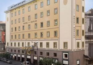 Hotel Naples in Naples