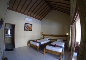 Indigenous Bungalow in Gili Trawangan