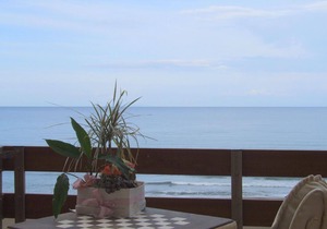 flat 'Windows' near the beach in Marina di Castagneto Donoratico