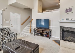 NEW LISTING 2022! Full weeks (Friday to Friday) or mini weeks available. Welcome to Bayside at Bethany Lakes! This 3BR townhouse/condo is in a beautifully maintained, family-friendly, amenity-rich neighborhood in Ocean View DE. in Ocean View