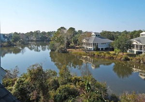 Oyster Catcher 76 Lake View 3BR 3BA Villa in Pawleys Island