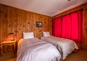 RCNT Chalets / Scandinave 5 bedroom Chalet with private spa in Lac Supérieur