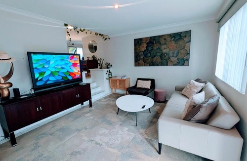 Scarborough House | 3-Bedroom Villa