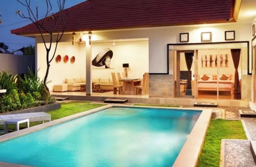 Petitenget Villa | 3 Bedrooms Central Seminyak