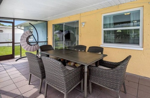 Greenbrook Estates Villa | 3BR | Saltwater Pool + Spa | Solar Heated | 9 Min to Airport | Sleeps 7