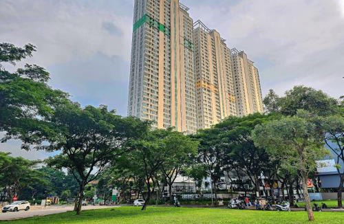 Bumi Serpong Damai Apartment | B Residence At By LiviRooms Tangerang