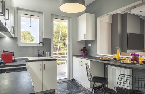 Marousi Apartment | Eclipse Minimal