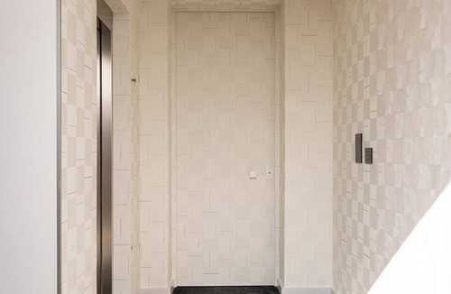 Municipio 2 House | Executive Suite with heated pool in the heart of Bari