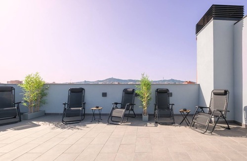 El Port Apartment | Guest Ready - Fira Barcelona Modern Studio