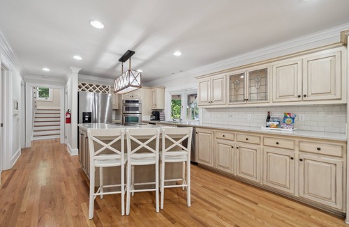 Terrell House | Lakeside Living - Firepit, Outdoor Fireplace, Kayaks, Arcade and much more!
