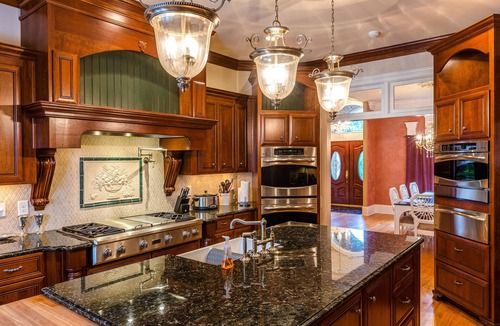 Pinehurst House | Large House w/Private pool - perfect for Golfing Groups 12 beds in 6 bedrooms