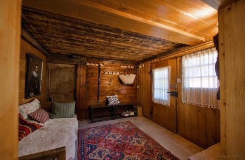 Leysin Ski Chalet | Les Mayens