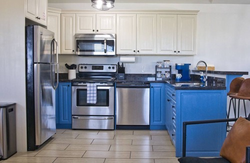 Stanley Bridge Villa | Luxury 2 Bed, 2 Bath Villa & Golf Retreat, King Suite close to Cavendish