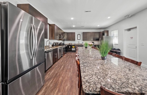 Ocean Drive House | Luxury Resort HOME: 14BR Large Group Rental 0.1mile to Beach-EXCLUSIVE AMENITIES