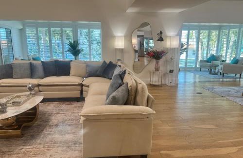 Sanibel House | Luxury Waterfront Villa - Pool, Dock, Game Room etc