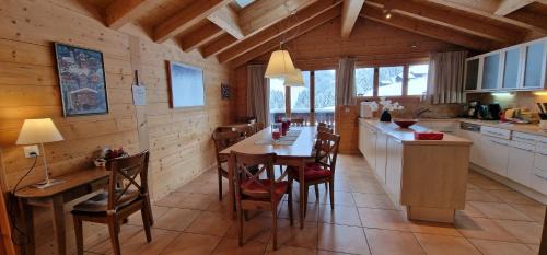 Champoussin Apartment | Majis 20