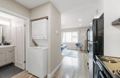 North Central Edmonton Apartment | Modern & Unique Studio Unit