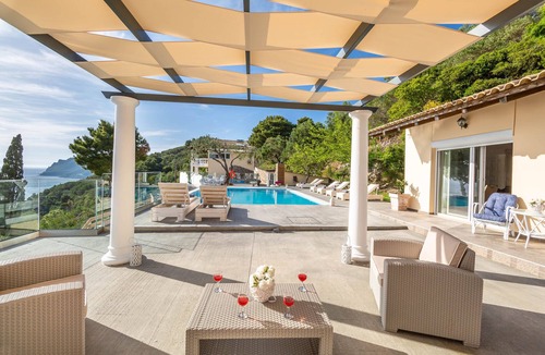 Sinarades Villa | Ocean View Luxury Villa Nefeli