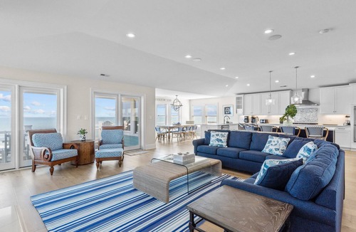 Atlantic Beach House | Poseidon: Beachfront w/views, private pool, hot tub, media room & pool table