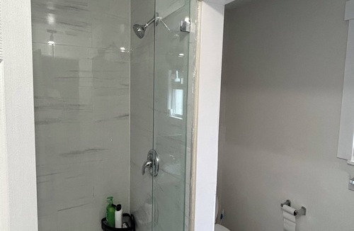 Maple Ridge House | Private & cozy 2 bedrooms suite in Maple Ridge