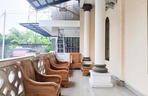 Yogyakarta House | RedDoorz Syariah at Homestay Attin Tugu Jogja