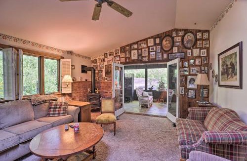 Lodi House | Serene Lodi Escape w/Deck: Boat, Hike & Sip!