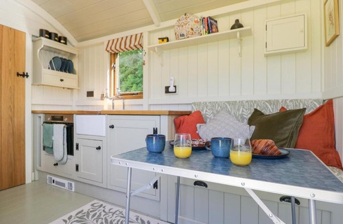 South Leigh House | Spindle