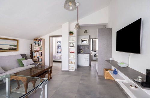 Lany Villa | Stunning villa for 4 people with WIFI, pool, TV, balcony and panoramic view