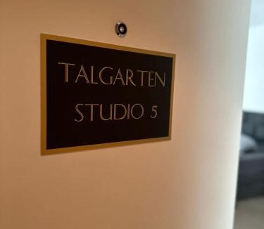 Johannesvorstadt Apartment | Talgarten Studio 5