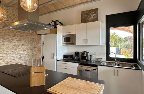 Perelada Villa | The Private Accommodation Villa