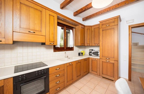 Prines Villa | Villa Aloe - Three Bedroom Villa, Sleeps 6