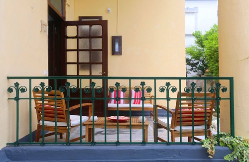 Vico Equense Villa | Villa Elide - Chiara 4 people Independent apartment Historical residence GARDEN