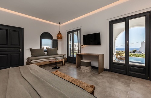 Akrotiri House | Vineyard Exclusive Suites
