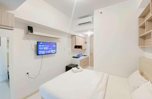 Old Jakarta Apartment | Warm and Simply Look Studio Tokyo Riverside PIK 2 Apartment By Travelio