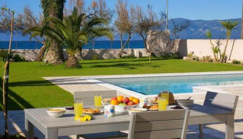Τheano Villa in Sami
