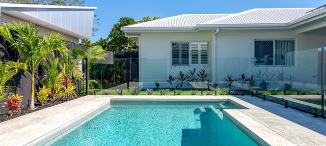 15 Ocean Avenue Cooya Beach Entire Home in Cooya Beach