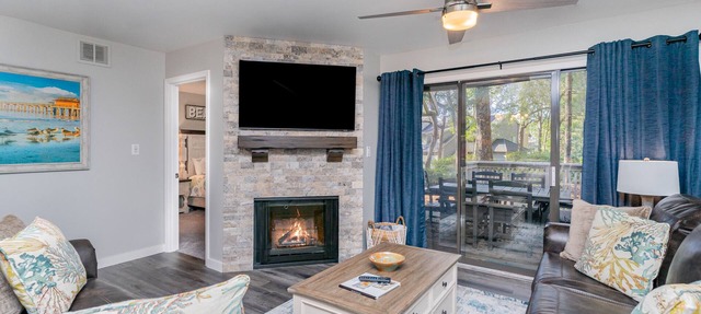 18C Richmond Park, remodeled villa with full access to amenities in Myrtle Beach