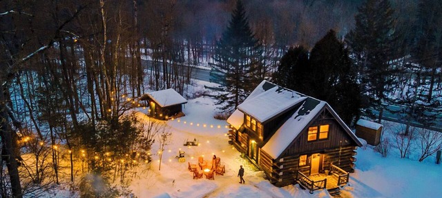 2 Riverfront Homes 10 Min to Whiteface Hot Tub & Saunas in Upper Jay
