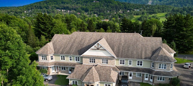 201 Champlain Bromont condo with CITQ mountain view # 248253 in Bromont
