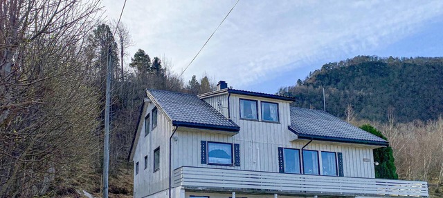 3 bedroom awesome home in Gjemnes in Gjemnes