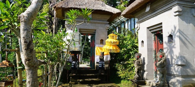 4 bedroom private pool villa in Ubud