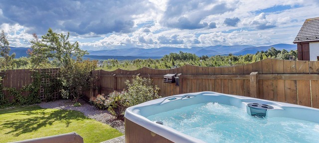 5 bedroom accommodation in Aviemore in Aviemore