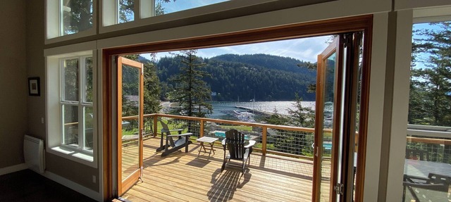 5 Stars - Overlooking Rosario Resort - Pet Friendly in Eastsound