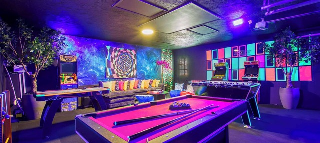 5BR Pool Villa | Game Room | Near Clearwater Beach in Clearwater
